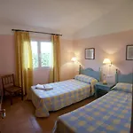 Willa Begonias By Escape Cala en Bosch