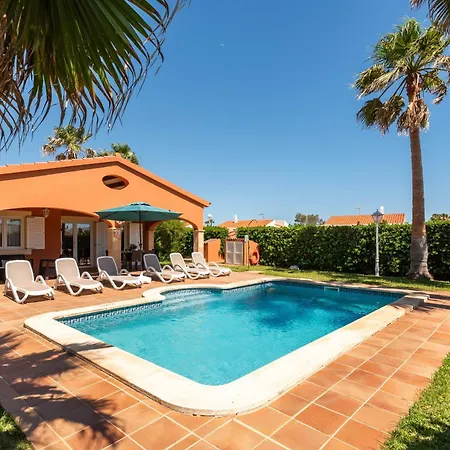 Begonias Cala'N Bosch (Menorca)