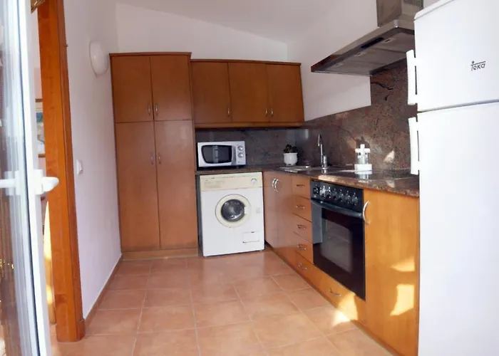 Begonias * Cala'N Bosch (Menorca)