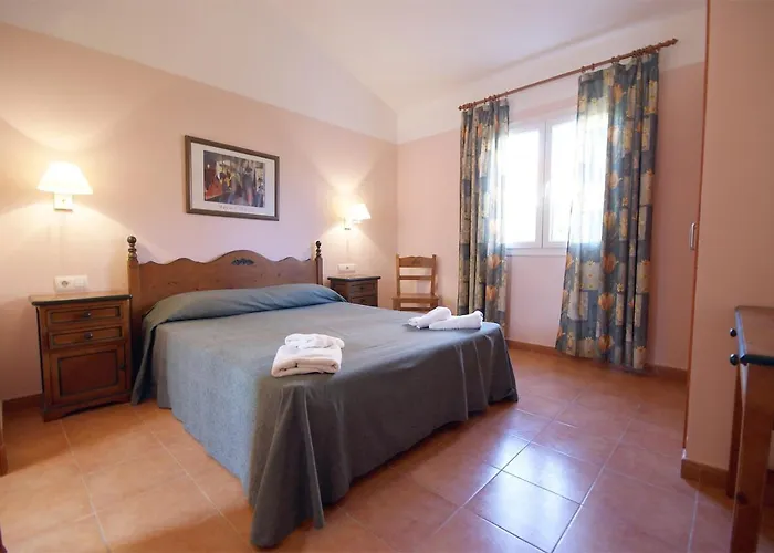 Villa Begonias Cala'N Bosch (Menorca)