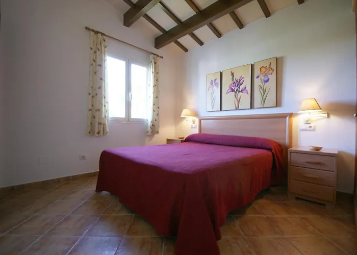 Villa Begonias Cala'N Bosch (Menorca)