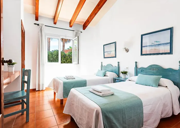 Villa Begonias Cala'N Bosch (Menorca)