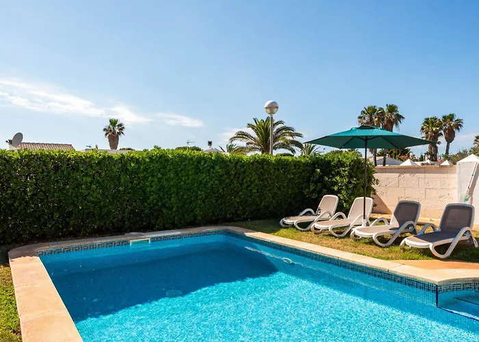 Villa Begonias Cala'N Bosch (Menorca)