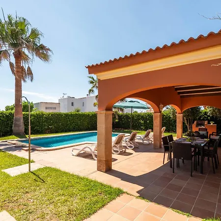 Begonias Villa Cala'N Bosch (Menorca)